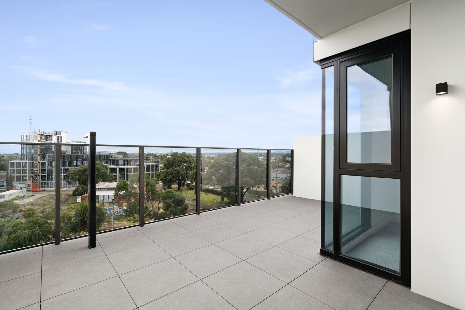 603/49 McLister St