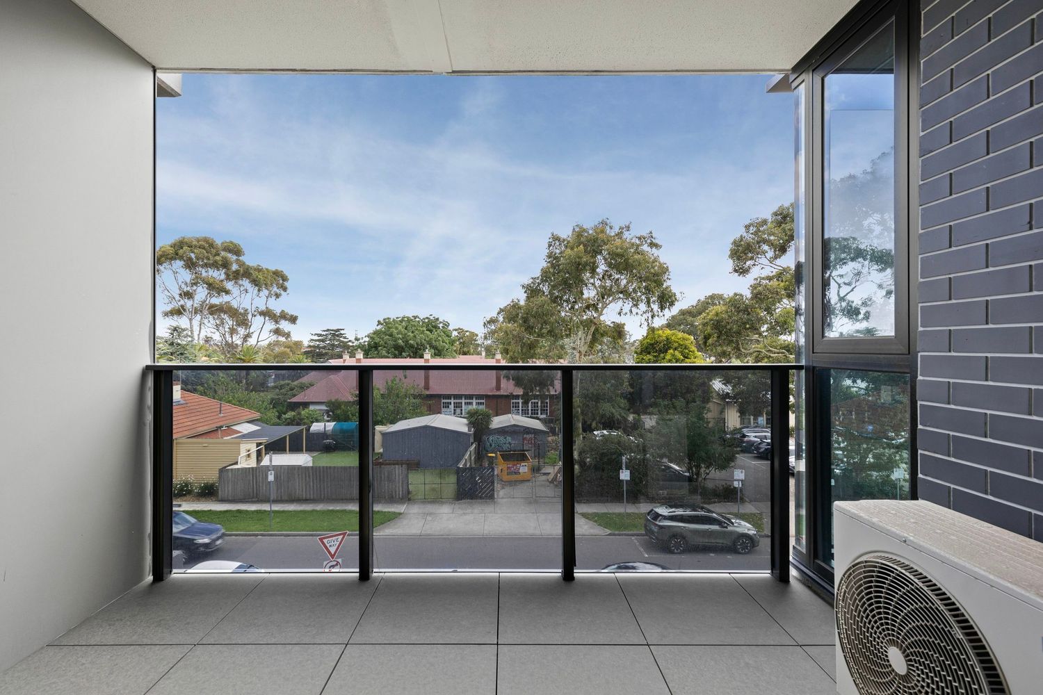 204/49 McLister St