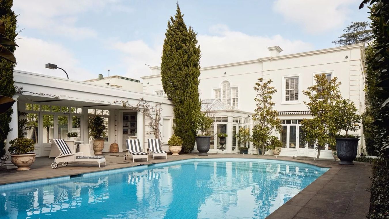 On The Market: This $25 Million Toorak Mansion Oozes Old-School Opulence - Boss Hunting