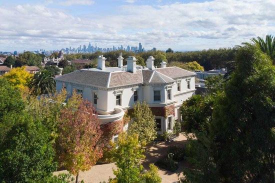 How They Closed It: Selling The Rich History Of A Landmark Australia Estate - Forbes
